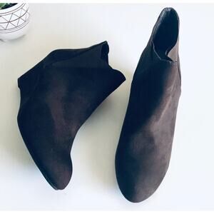 New Directions 'Tarby' Women's 7.5 Brown Faux Suede Wedge Bootie